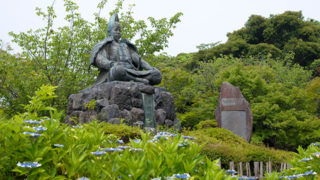 源氏山公園史跡や寺社に囲まれた鎌倉の桜の名所