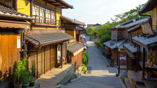 京都 産寧坂（三年坂）清水寺へと通じる見どころ豊富な坂道